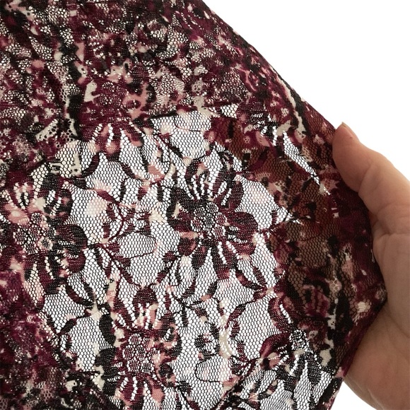 Ricki’s | Lace Butterfly Sleeve Blouse - Picture 10 of 14